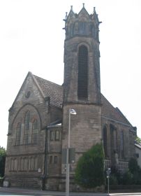 Kirche mit Turm